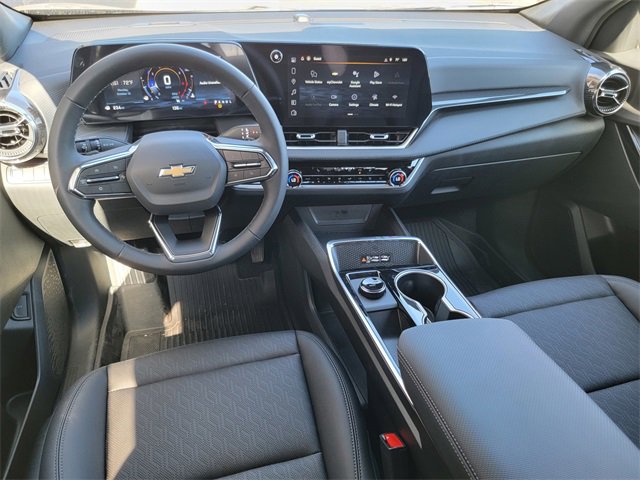 New 2026 Chevrolet Equinox LT w/ Convenience Package II image 31
