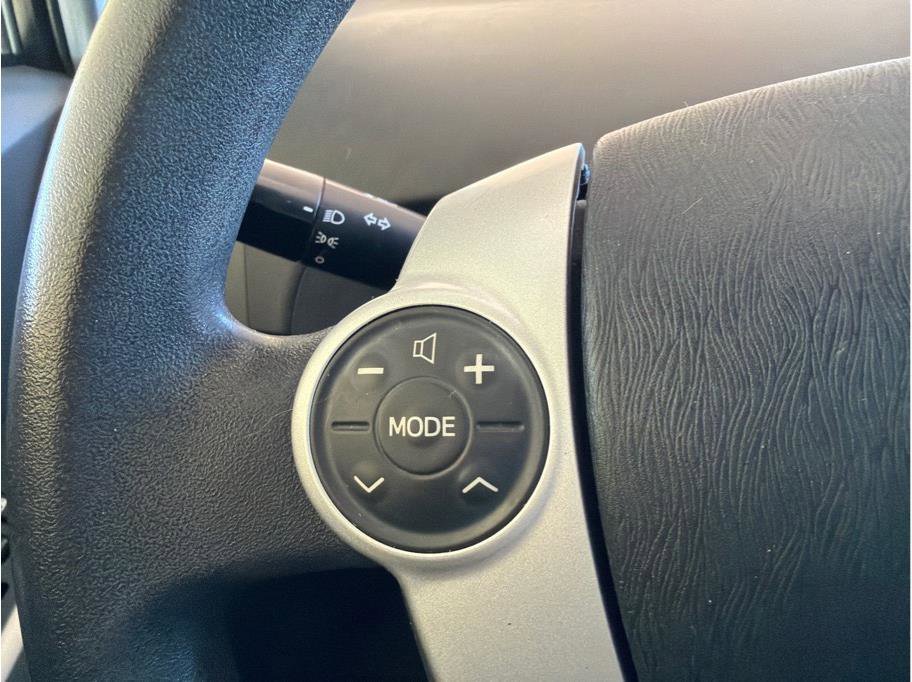 Used 2011 Toyota Prius Two image 17