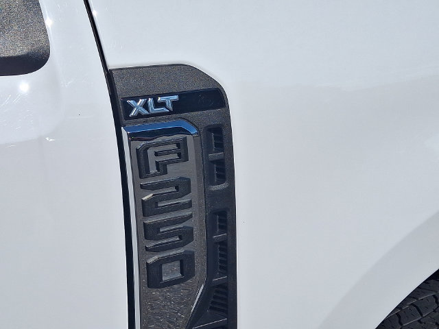 Certified 2025 Ford F250 XLT AWD/4WD image 30