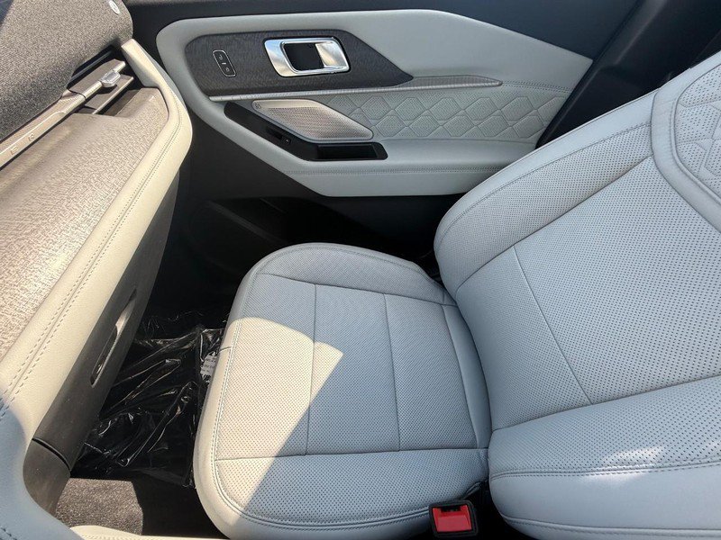 New 2027 Ford Explorer Platinum AWD/4WD image 24