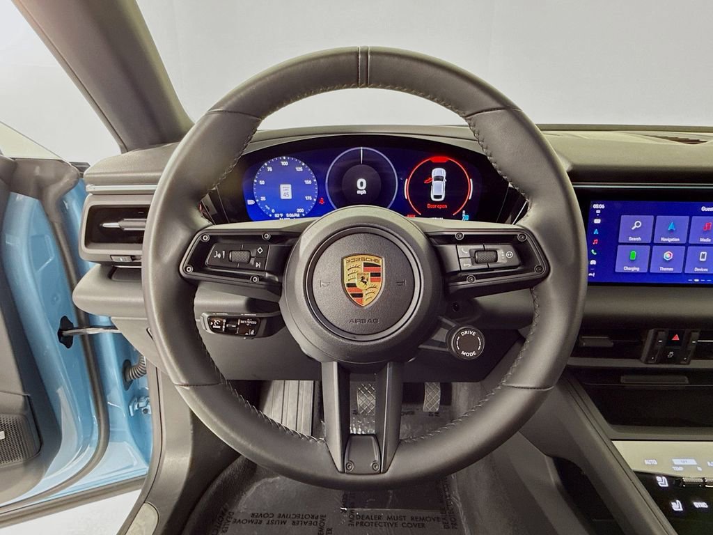 Certified 2024 Porsche Macan 4 Electric image 15