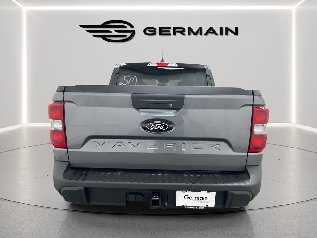 Used 2025 Ford Maverick XLT w/ Black Appearance Package image 6