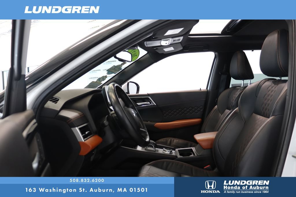 Used 2022 Mitsubishi Outlander SEL AWD/4WD image 12