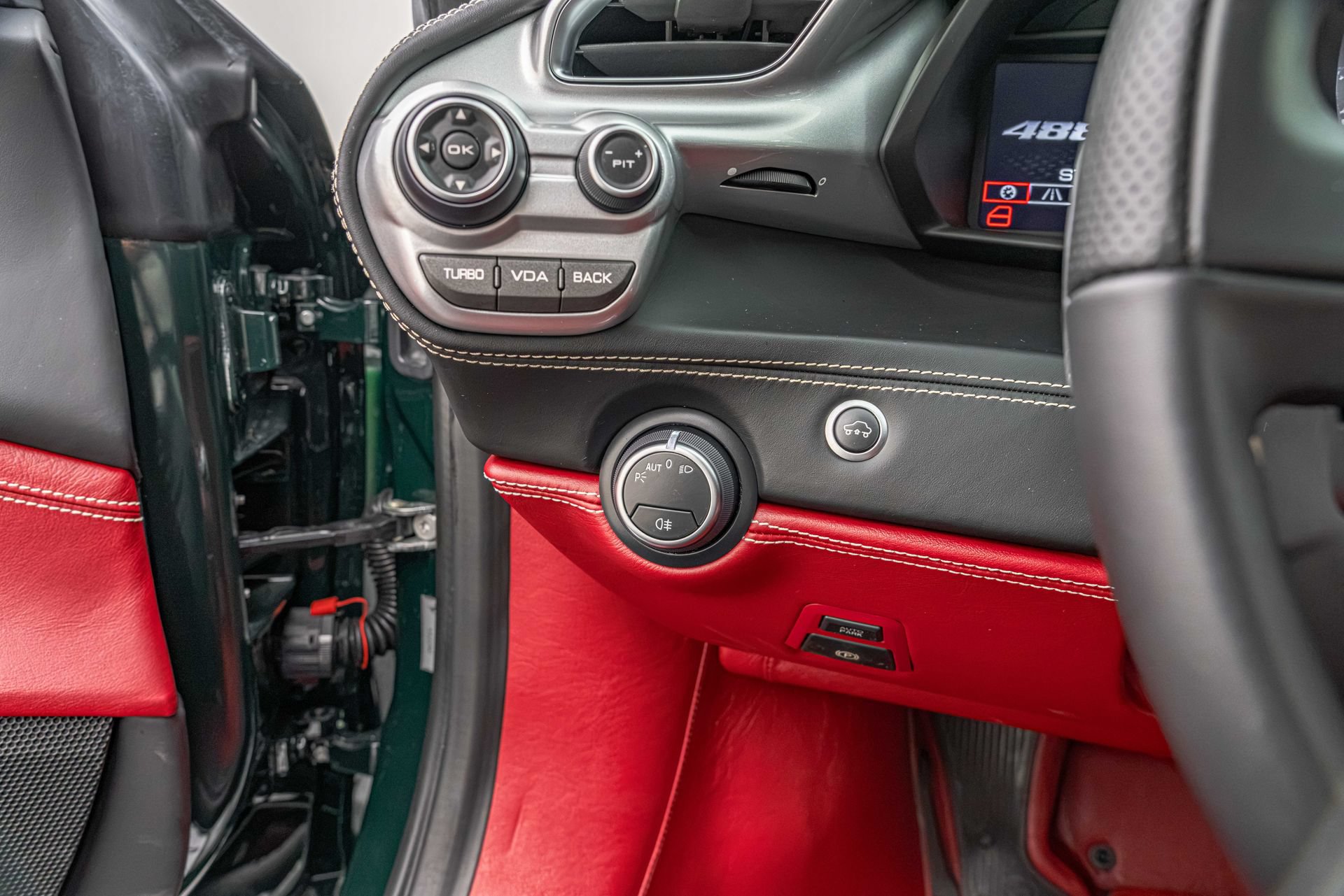 Certified 2018 Ferrari 488 GTB RWD image 46