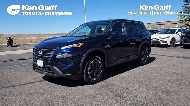 Used 2025 Nissan Rogue SV
