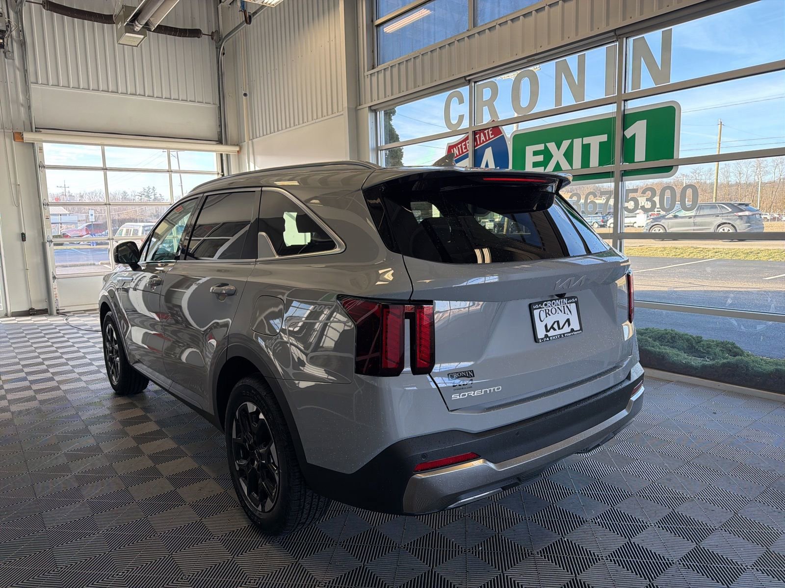 New 2026 Kia Sorento S image 4