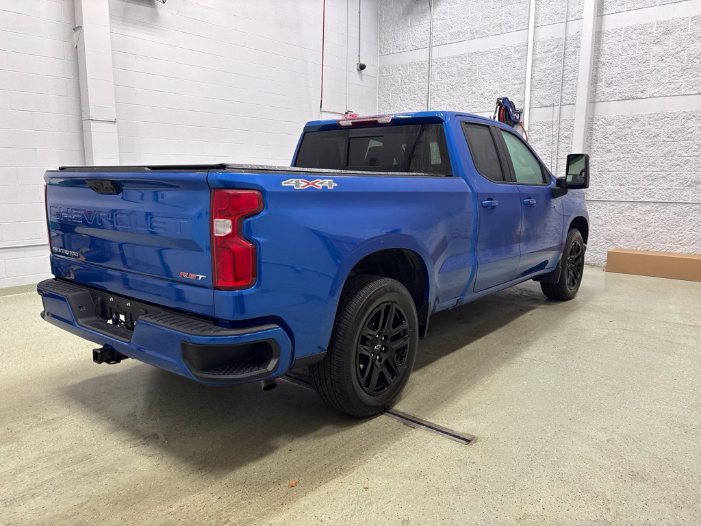 Used 2024 Chevrolet Silverado 1500 RST w/ Convenience Package II AWD/4WD image 4