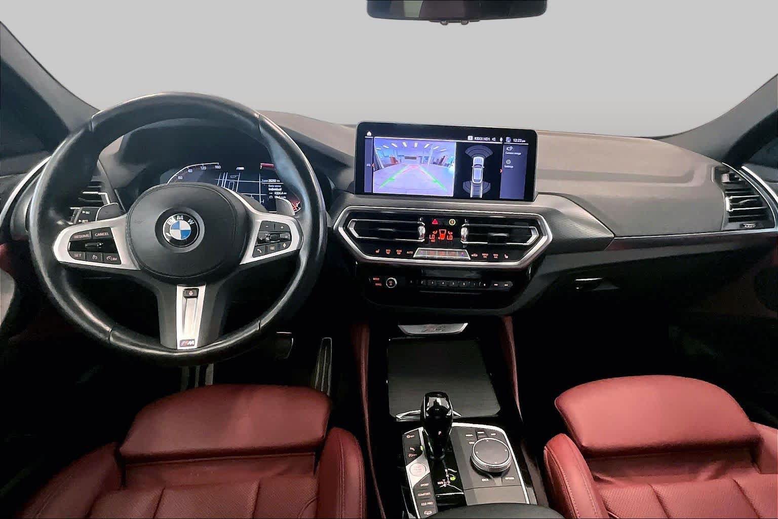 Used 2023 BMW X4 xDrive30i w/ M Sport Package AWD/4WD image 14