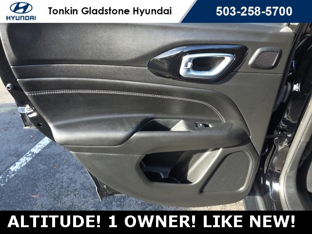 Used 2023 Jeep Compass Altitude w/ Sun and Sound Group image 26