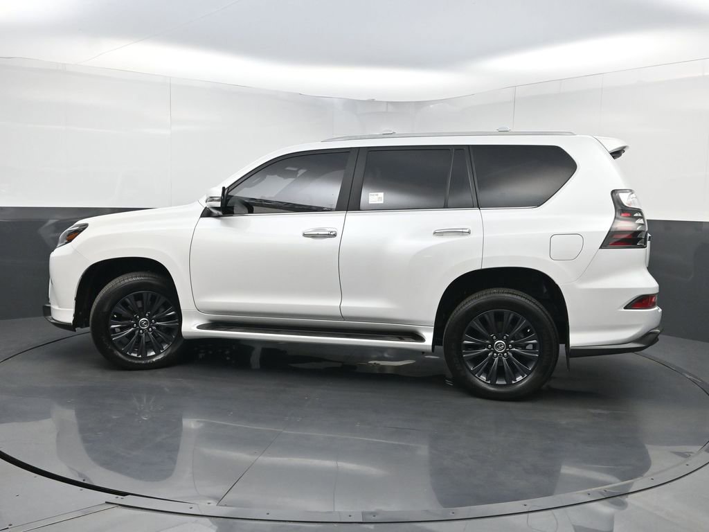 Used 2023 Lexus GX 460 Premium w/ Accessory Package image 45