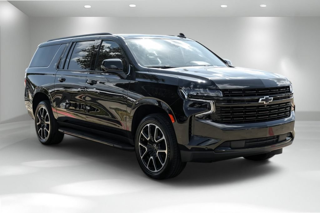 Used 2023 Chevrolet Suburban RST w/ Luxury Package RWD image 7
