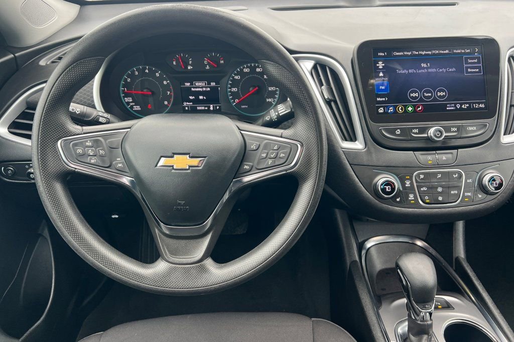 Used 2024 Chevrolet Malibu LT image 11