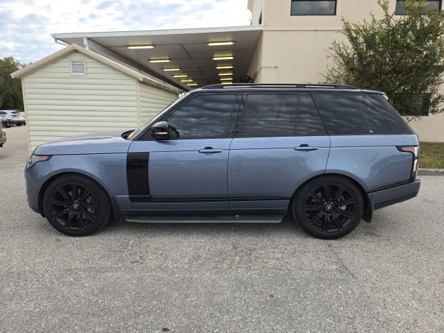 Used 2020 Land Rover Range Rover HSE image 2