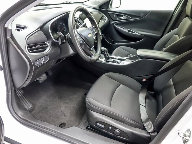 Used 2024 Chevrolet Malibu LT image 10