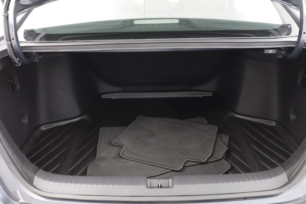 Used 2023 Honda Accord LX image 17