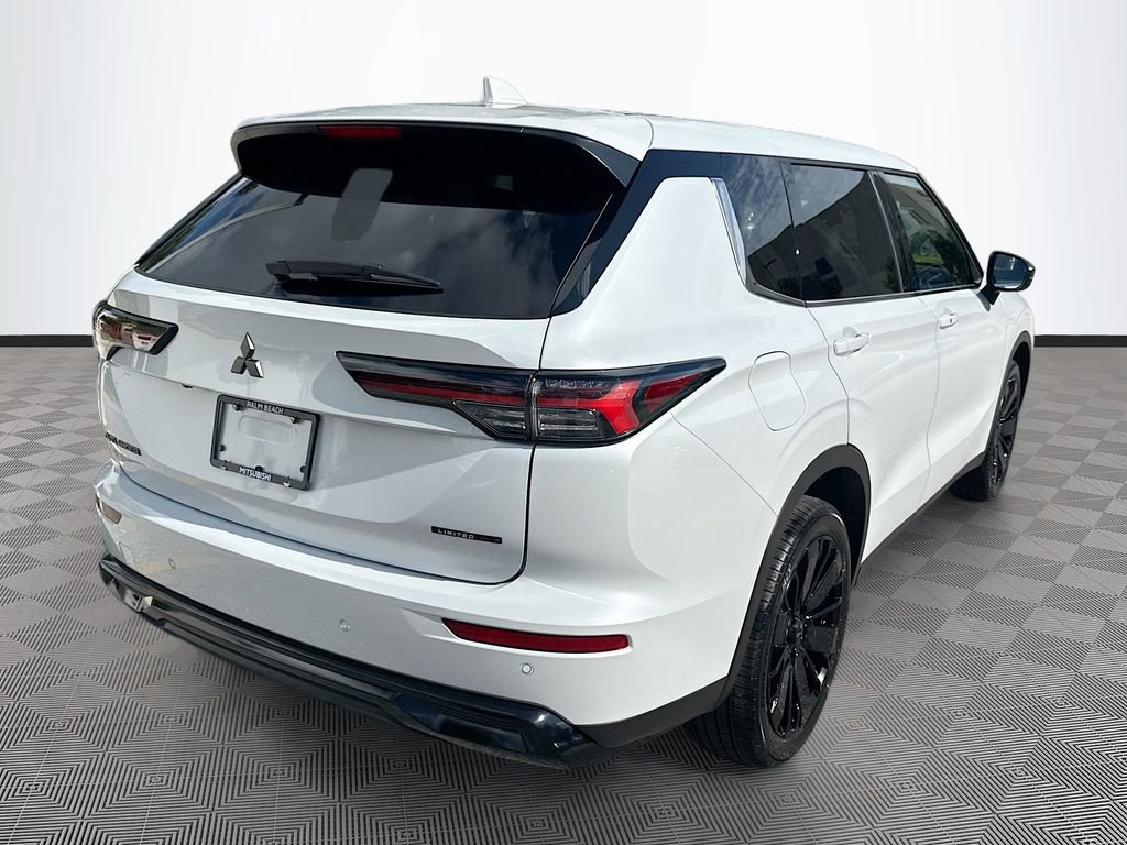 New 2026 Mitsubishi Outlander LE FWD image 7