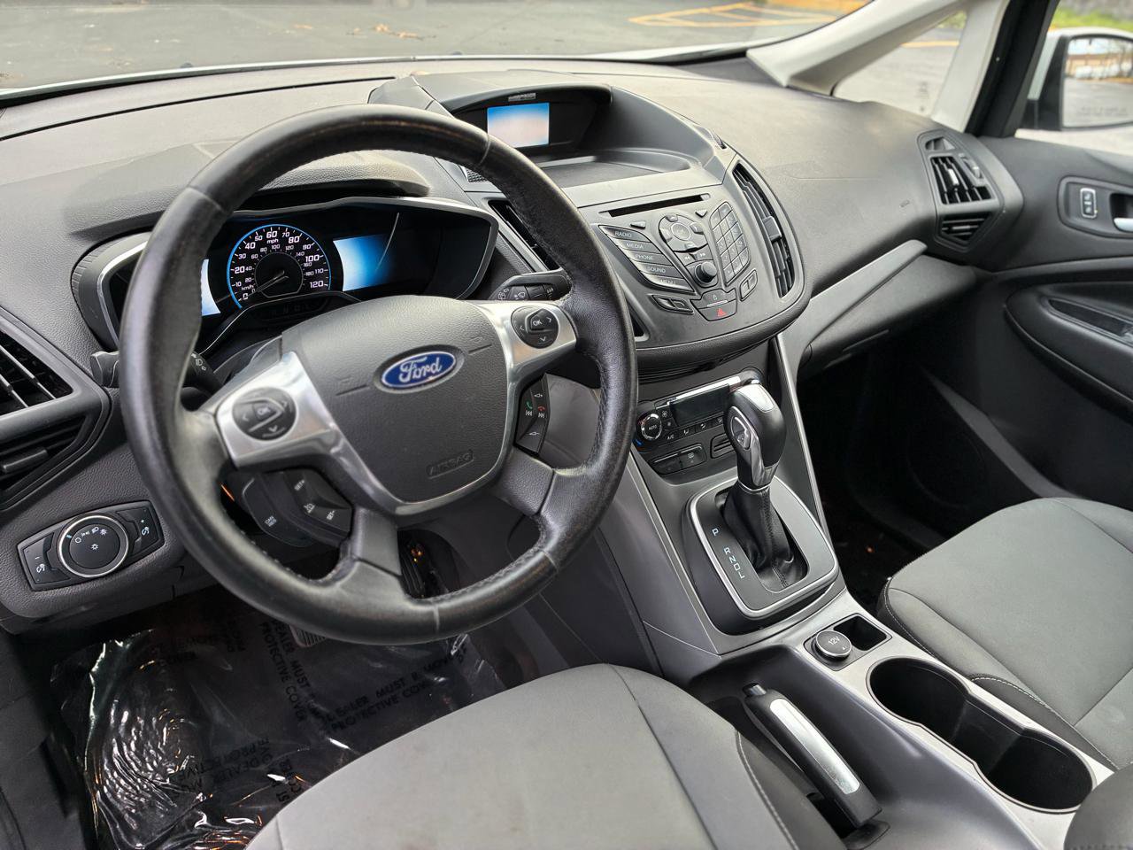 Used 2015 Ford C-MAX SE image 11