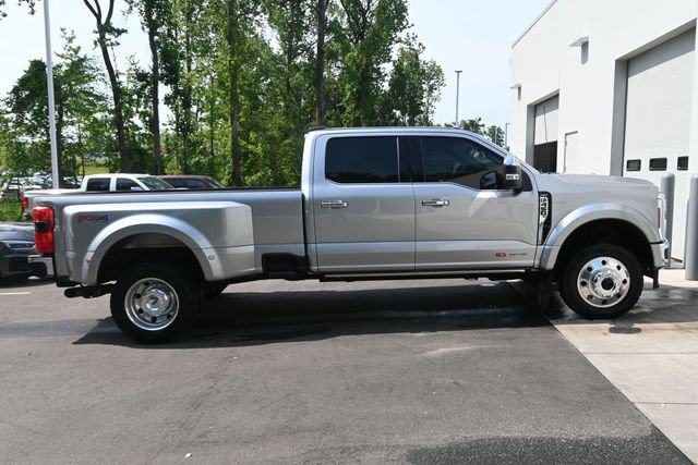 Used 2024 Ford F450 Lariat w/ Lariat Ultimate Package AWD/4WD image 7