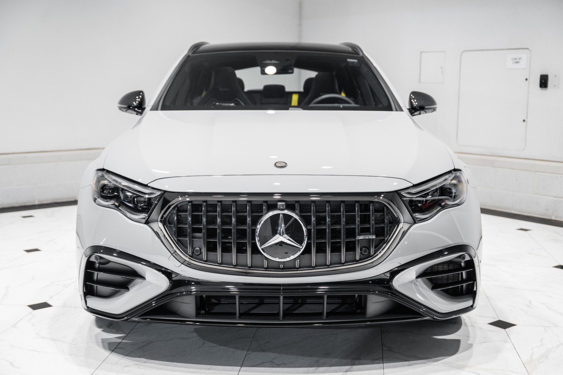 Used 2026 Mercedes-Benz E 53 AMG 4MATIC Sedan image 4