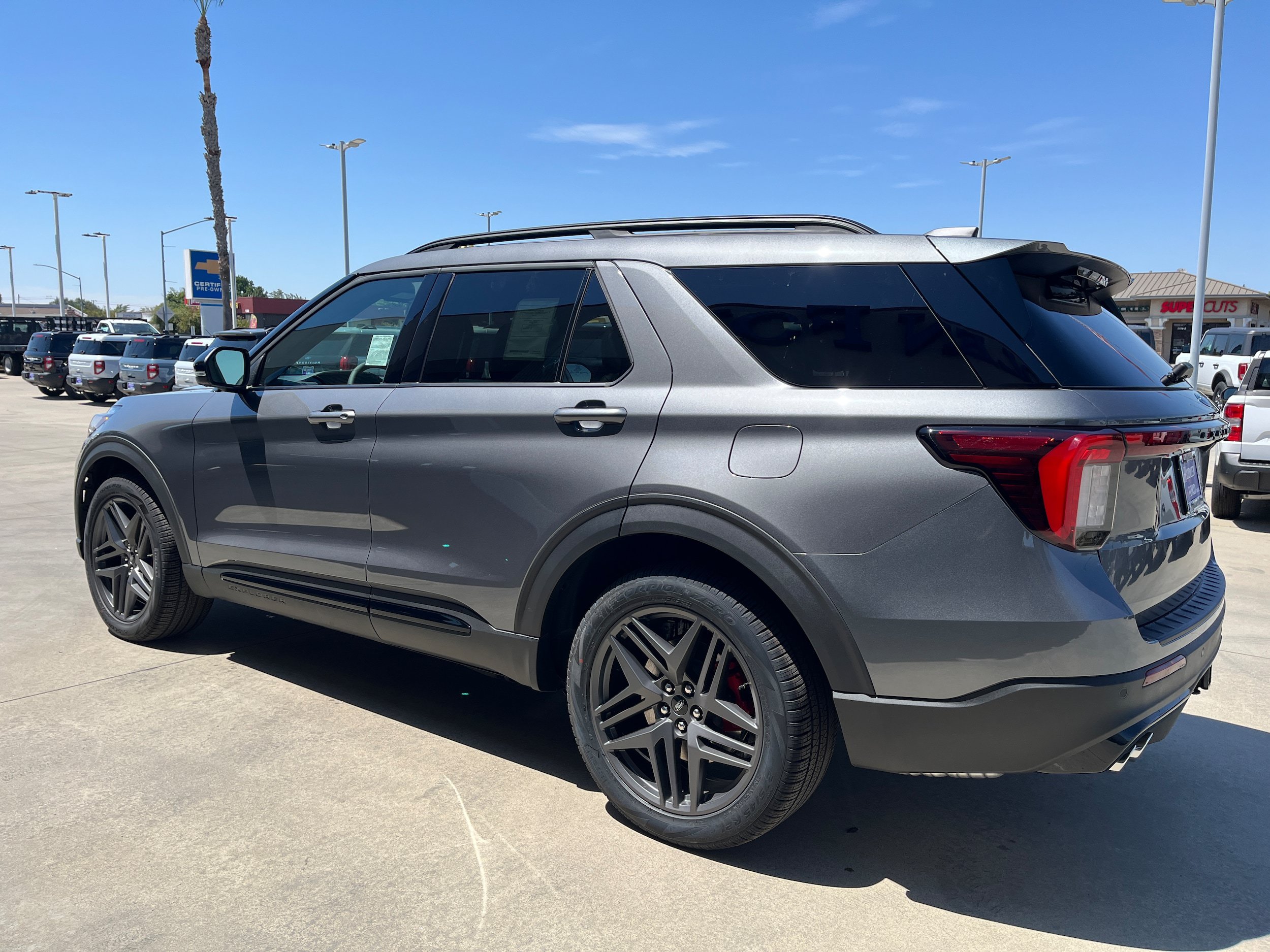 New 2026 Ford Explorer ST w/ Sun And Sound Package AWD/4WD image 3
