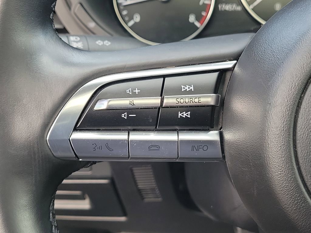 New 2022 MAZDA MAZDA3 s image 23