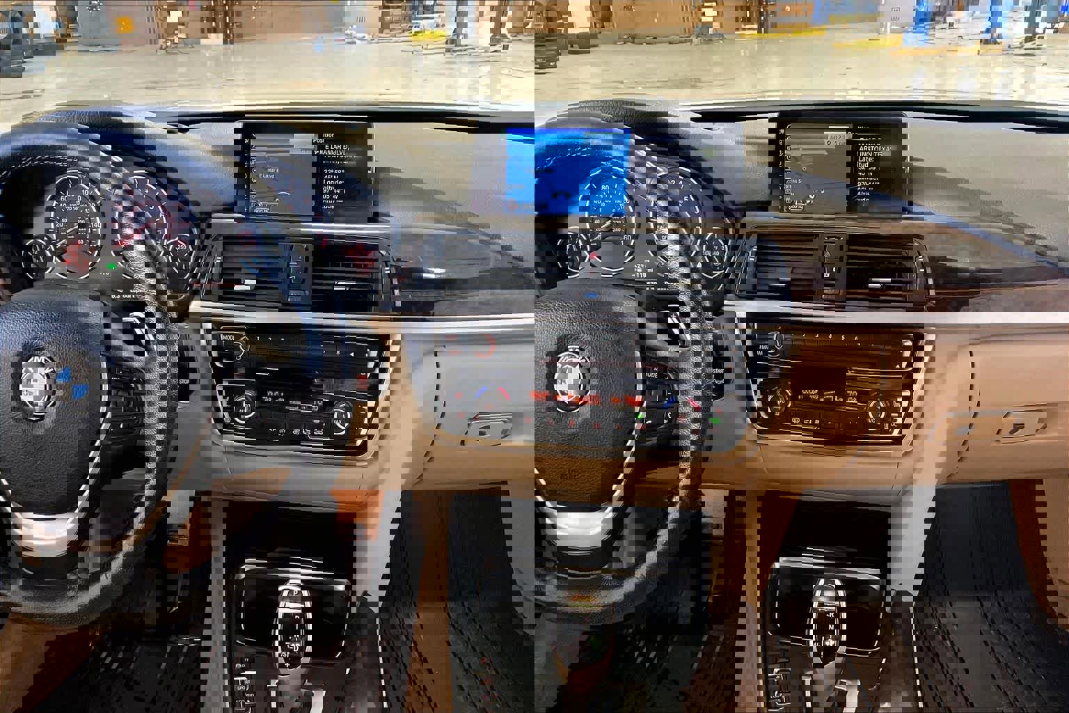 Used 2015 BMW 428i Convertible image 6