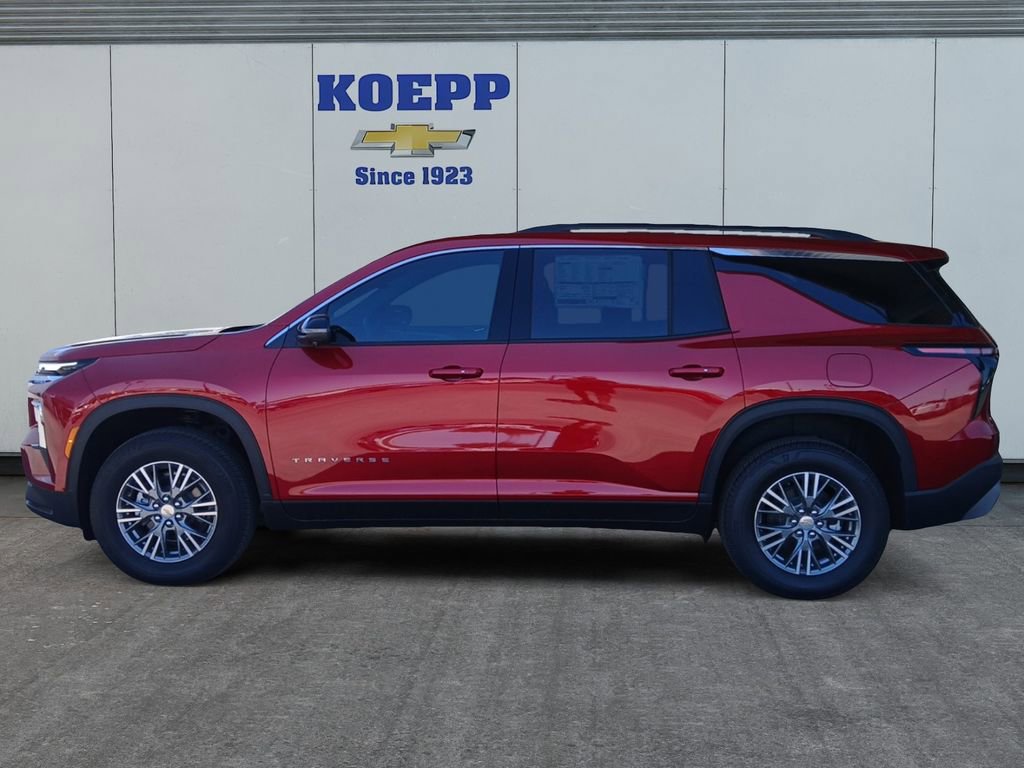 New 2026 Chevrolet Traverse LT w/ Driver Confidence Package FWD image 2