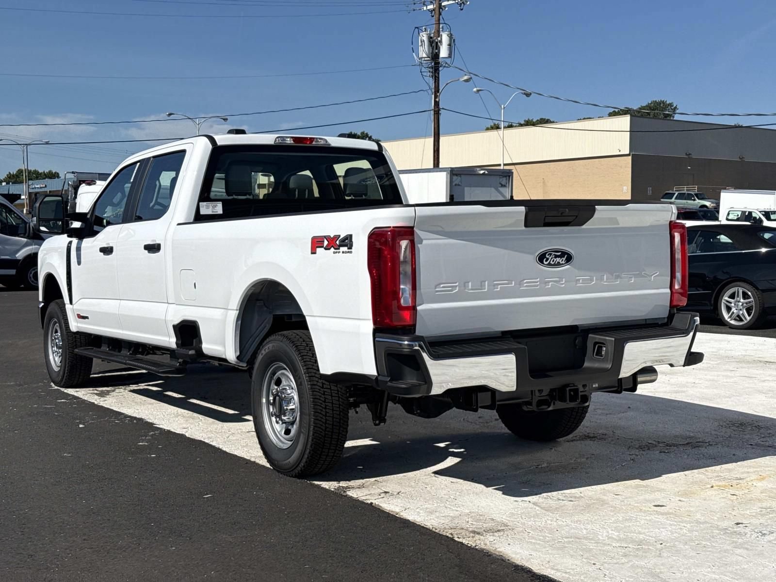 New 2027 Ford F250 XL w/ XL Driver Assist Package AWD/4WD image 5