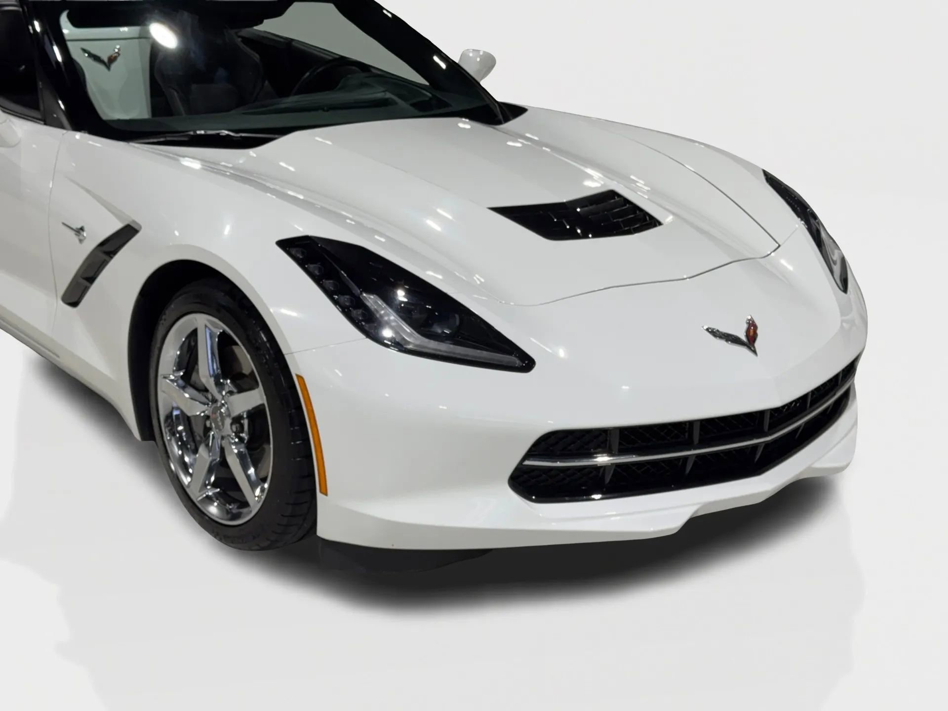 Used 2014 Chevrolet Corvette Stingray Convertible w/ 3LT Preferred Equipment Group image 3