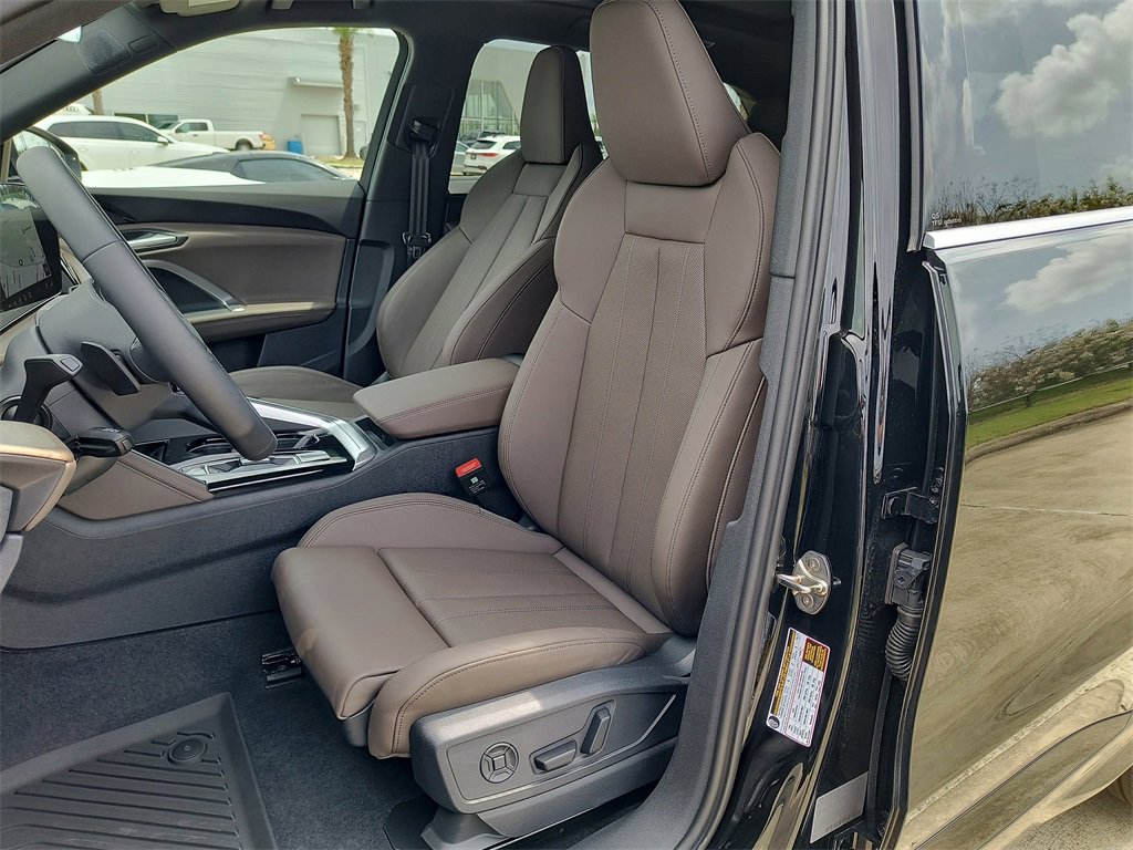 New 2025 Audi Q5 Premium Plus image 7