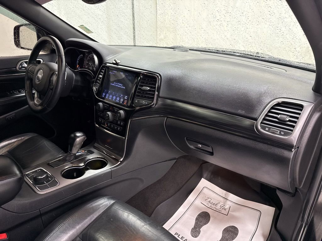 Used 2019 Jeep Grand Cherokee Limited AWD/4WD image 10