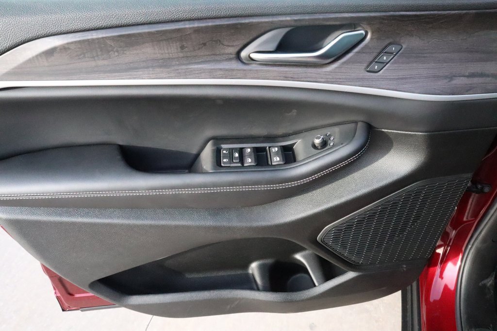 New 2025 Jeep Grand Cherokee L Limited image 19