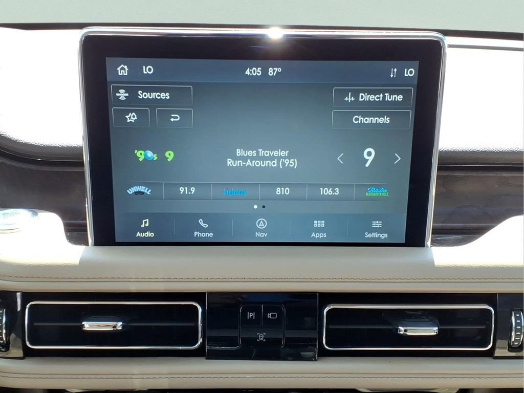 Used 2023 Lincoln Aviator Reserve RWD image 22