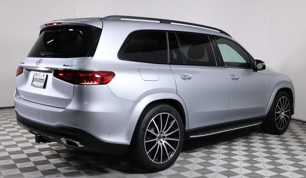 Used 2025 Mercedes-Benz GLS 450 4MATIC image 6
