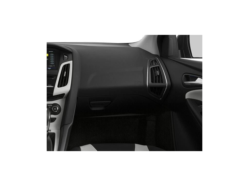Used 2014 Ford Focus SE w/ SE Winter Package FWD image 17