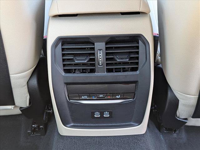 Used 2026 BMW 330i Sedan RWD image 18