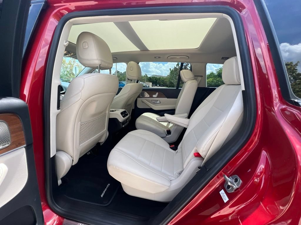 Used 2022 Mercedes-Benz GLS 450 4MATIC image 33