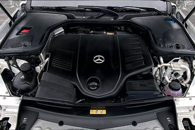 Certified 2022 Mercedes-Benz E 450 4MATIC Sedan image 26