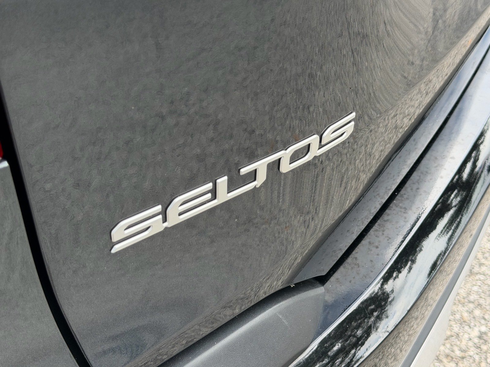 Used 2024 Kia Seltos EX AWD/4WD image 15