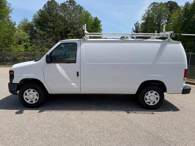 Used 2014 Ford E-250 and Econoline 250 w/ Power Group RWD image 7