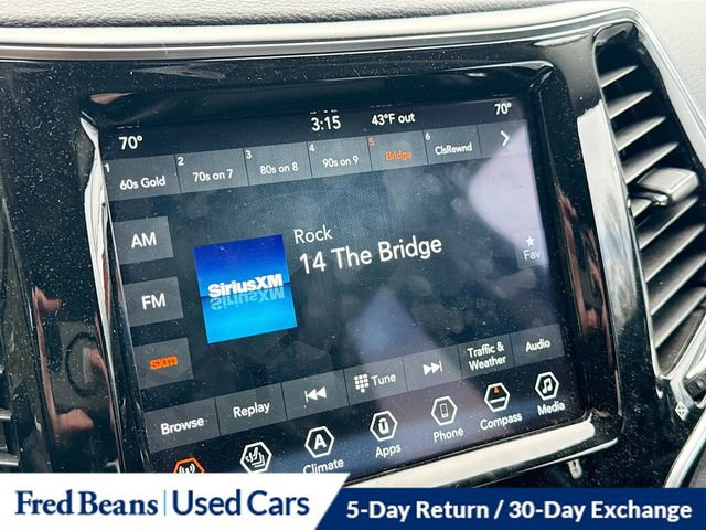 Used 2021 Jeep Cherokee Limited image 16