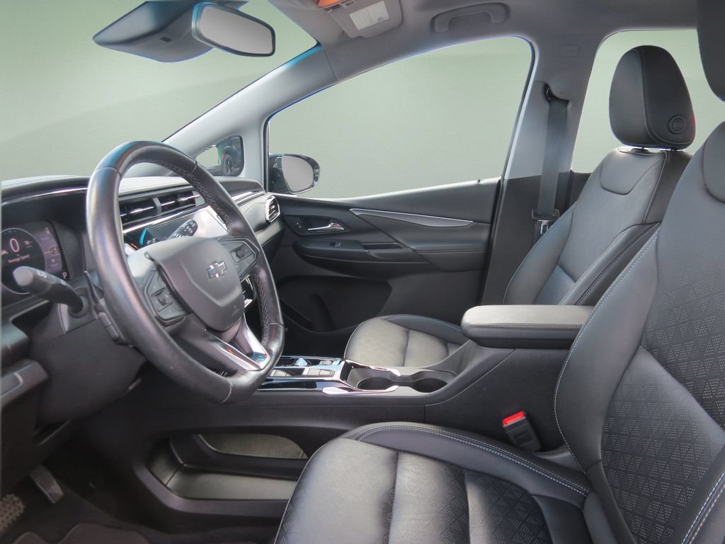 Certified 2023 Chevrolet Bolt LT w/ Infotainment Package FWD image 13