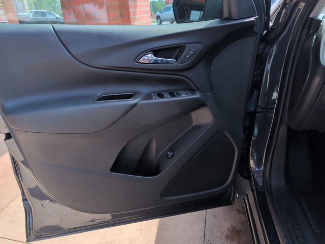 Used 2023 Chevrolet Equinox LT FWD image 12