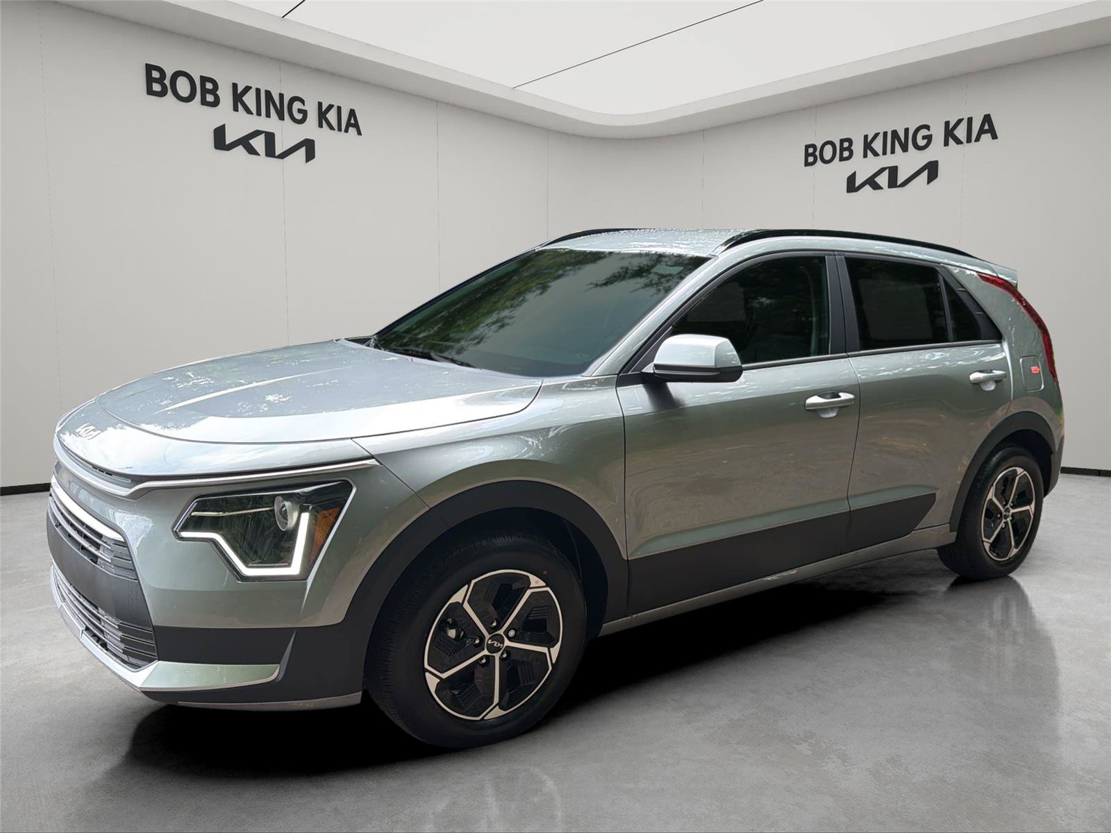 New 2026 Kia Niro LX FWD image 1