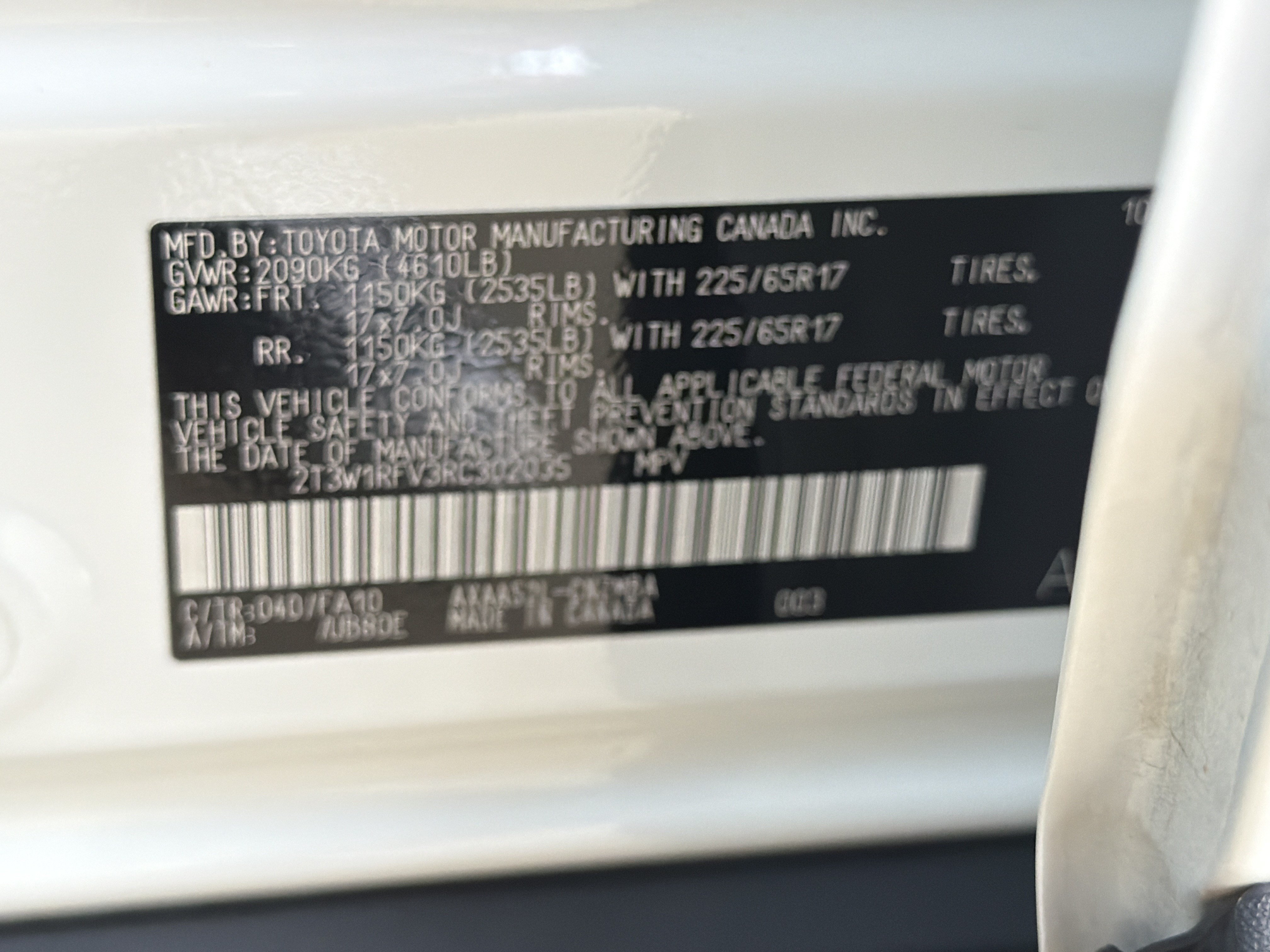 Used 2024 Toyota RAV4 XLE FWD image 29
