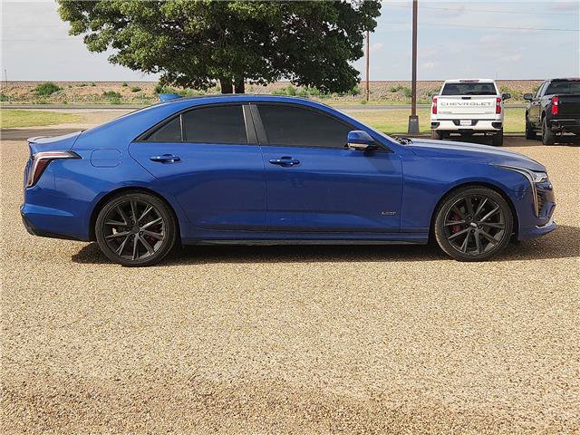 Used 2020 Cadillac CT4 V w/ Technology Package RWD image 5