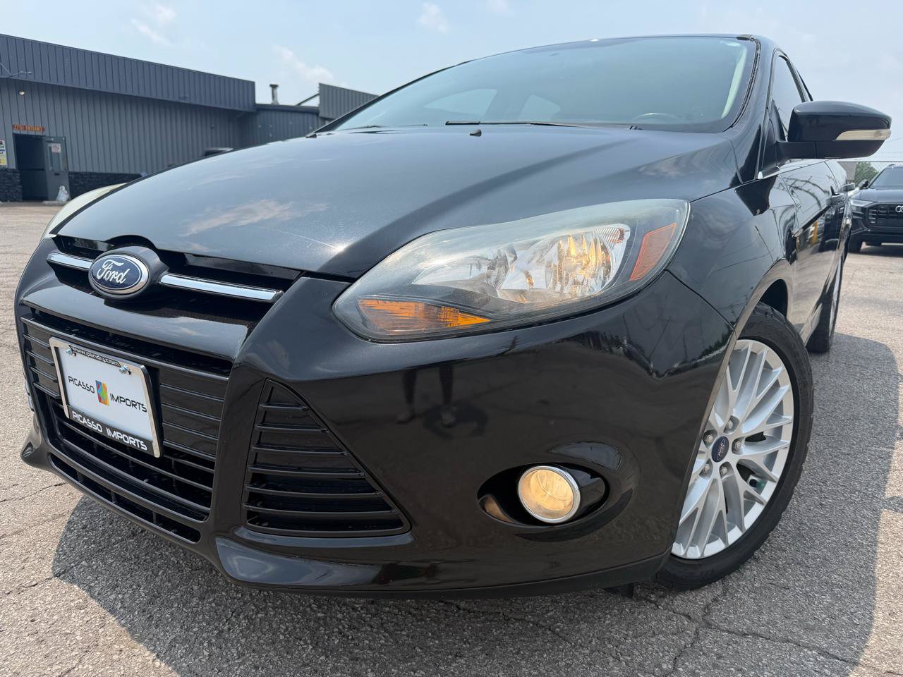 Used 2014 Ford Focus Titanium FWD image 2