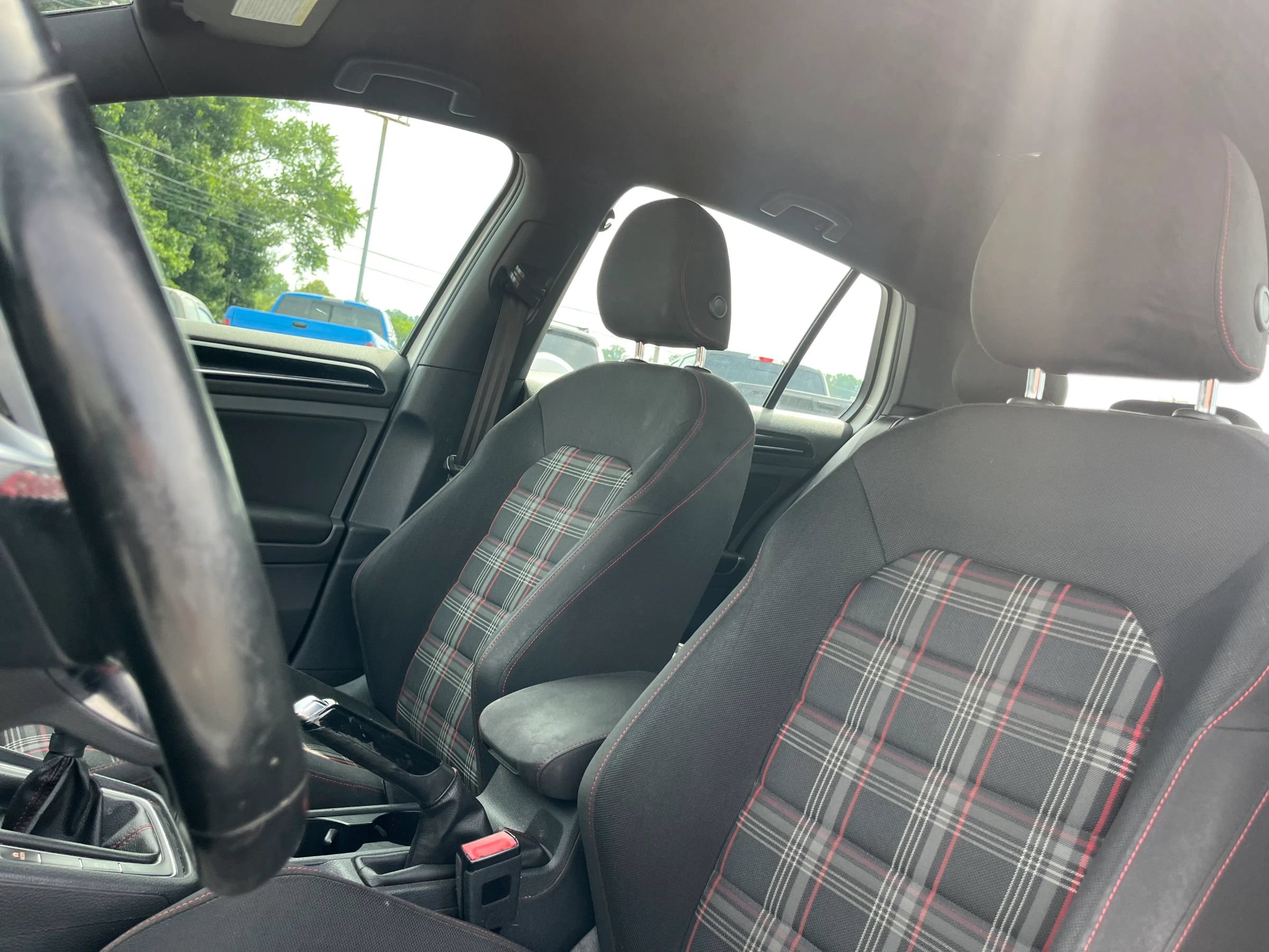 Used 2016 Volkswagen GTI S FWD image 9
