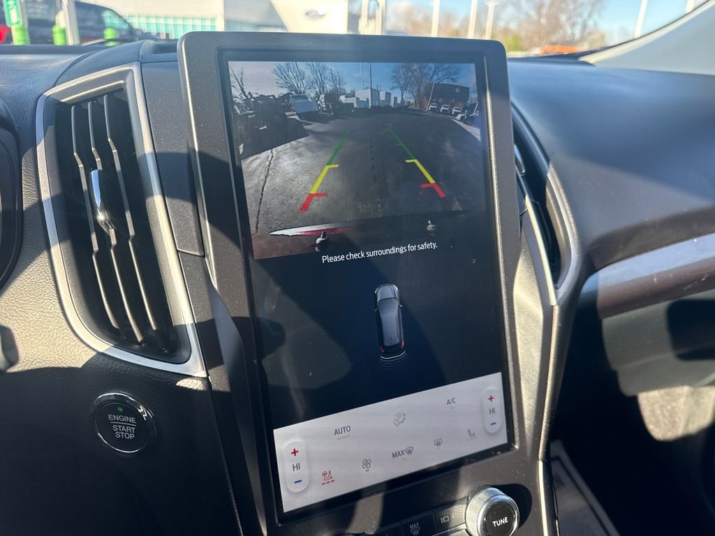 Used 2024 Ford Edge SEL w/ Convenience Package image 37