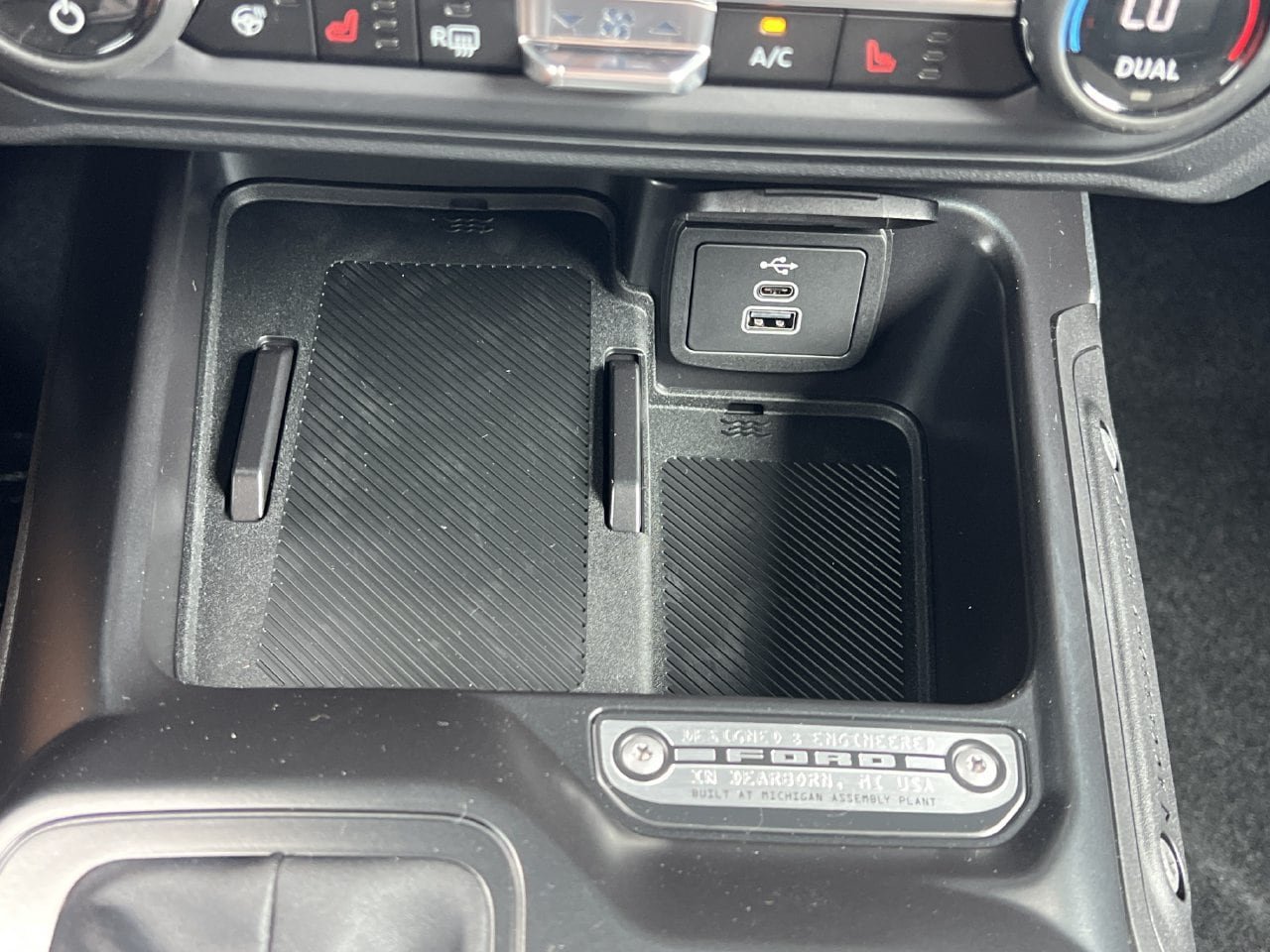 New 2026 Ford Bronco Outer Banks AWD/4WD image 7